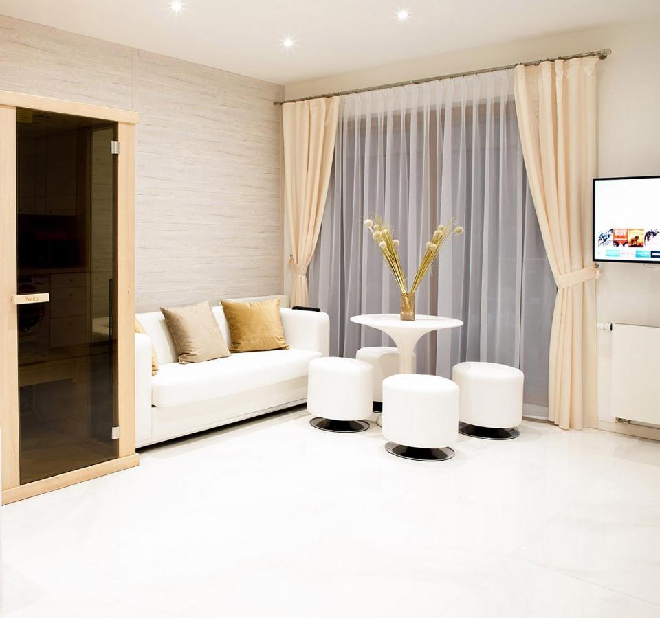 Jacuzzi Spa Prestige Краков Экстерьер фото